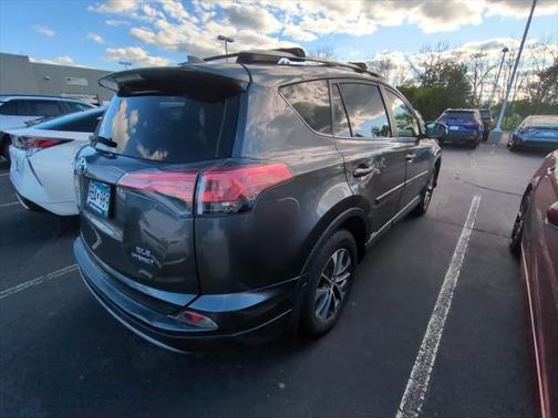 2018 Toyota RAV4 Hybrid XLE