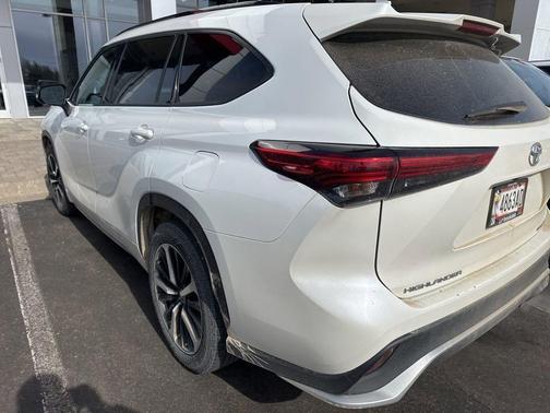 2021 Toyota Highlander XSE