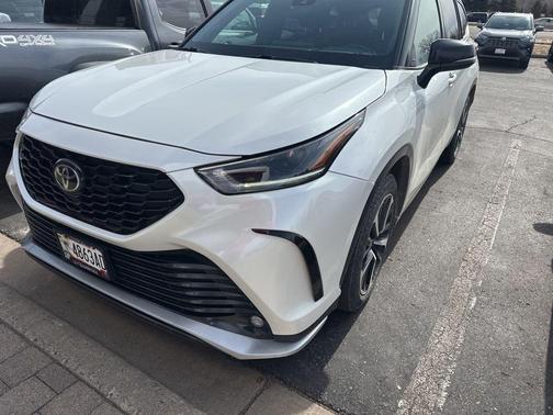 2021 Toyota Highlander XSE
