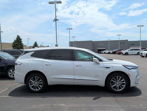 White Frost Tricoat 2023 Buick Enclave Avenir AWD