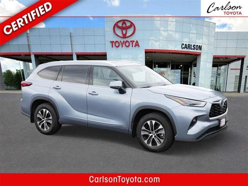 2022 Toyota Highlander Hybrid XLE