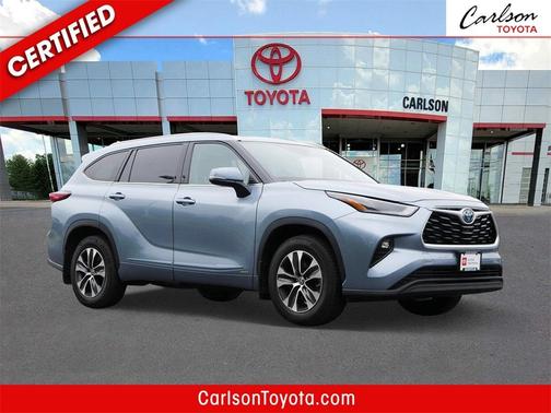 2022 Toyota Highlander Hybrid XLE