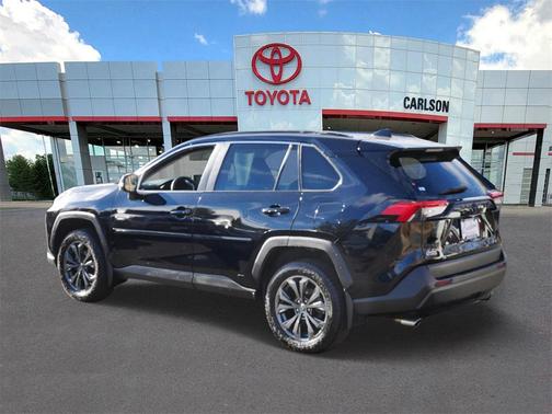 2022 Toyota RAV4 Hybrid XLE Premium