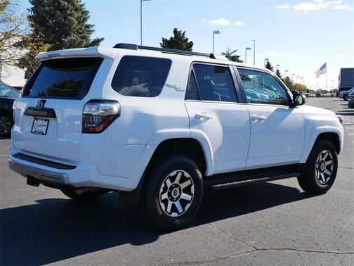 2024 Toyota 4Runner TRD Off Road