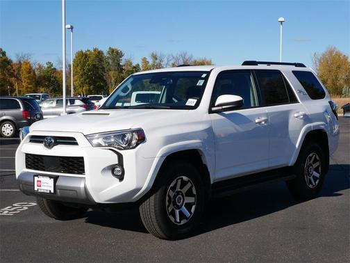 2024 Toyota 4Runner TRD Off Road