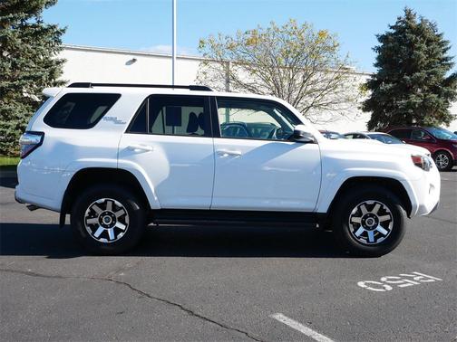 2024 Toyota 4Runner TRD Off Road