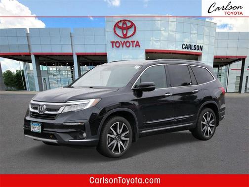 2022 Honda Pilot Touring 8-Passenger