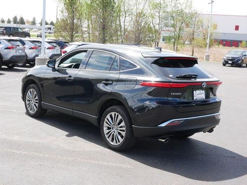 Celestial Black 2024 Toyota Venza XLE