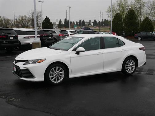 2024 Toyota Camry LE