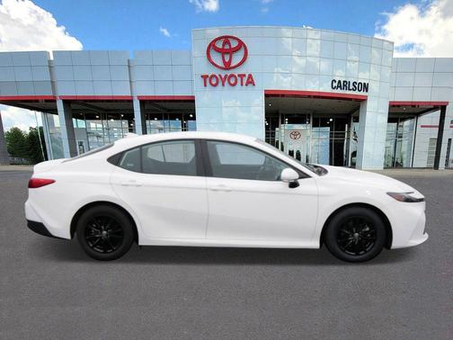 Ice Cap 2025 Toyota Camry LE