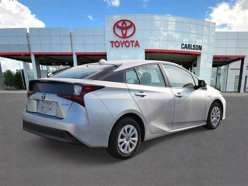 2020 Toyota Prius LE