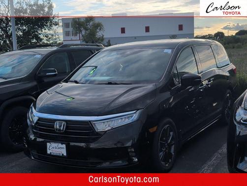 Crystal Black Pearl 2023 Honda Odyssey Elite