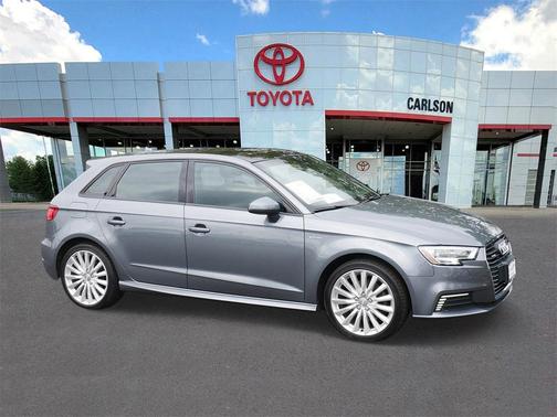 2017 Audi A3 e-tron 1.4T Premium