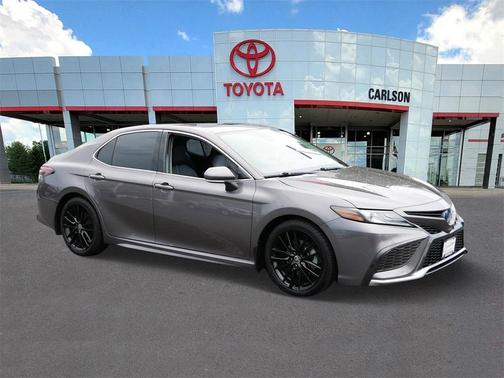 2022 Toyota Camry Hybrid XSE