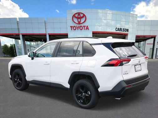 Ice 2025 Toyota RAV4 XLE