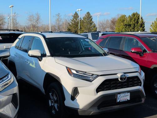 Ice 2025 Toyota RAV4 XLE