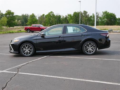 2023 Toyota Camry XLE