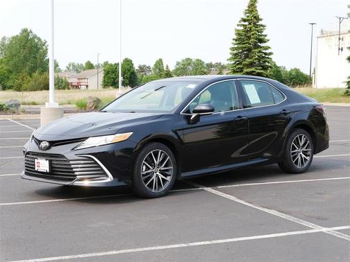 2023 Toyota Camry XLE