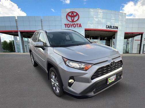 2020 Toyota RAV4 XLE Premium