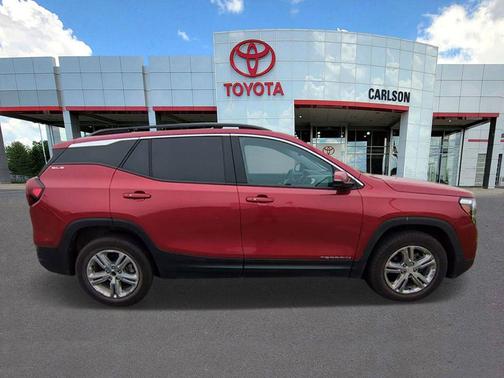 Cayenne Red Tintcoat 2022 GMC Terrain SLE