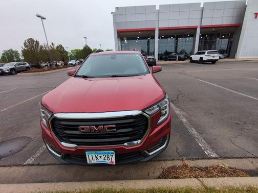 Cayenne Red Tintcoat 2022 GMC Terrain SLE
