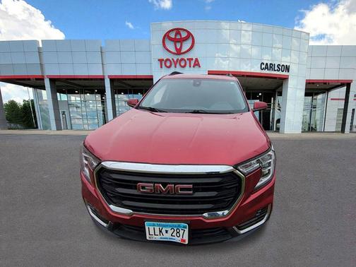 Cayenne Red Tintcoat 2022 GMC Terrain SLE