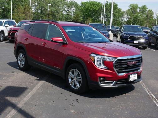 Cayenne Red Tintcoat 2022 GMC Terrain SLE