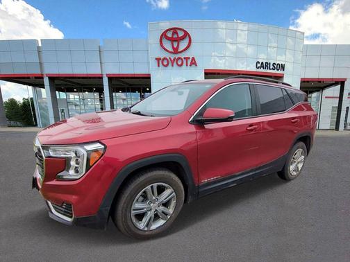 Cayenne Red Tintcoat 2022 GMC Terrain SLE