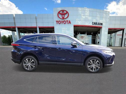 2024 Toyota Venza LE