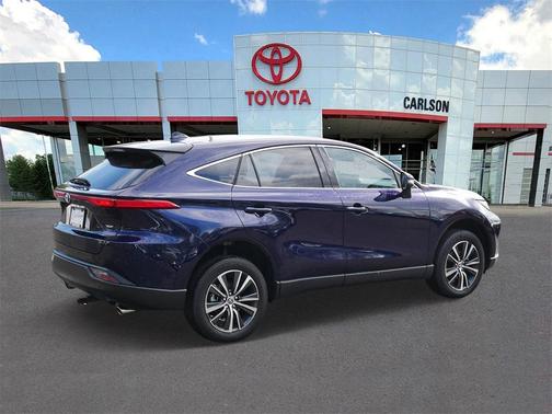 2024 Toyota Venza LE