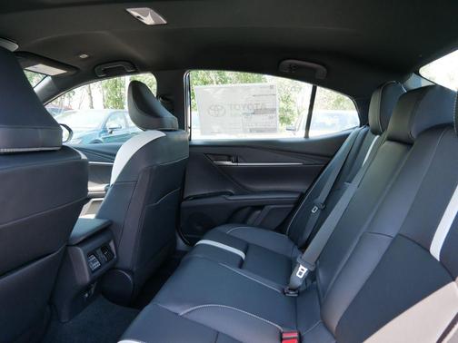 Midnight Black Metallic 2026 Toyota Camry SE