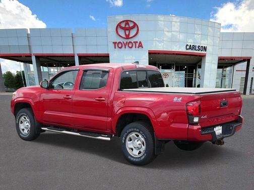 Barcelona Red Metallic 2022 Toyota Tacoma SR