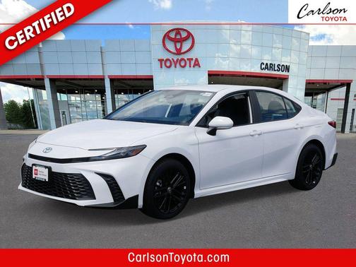 Ice 2026 Toyota Camry SE
