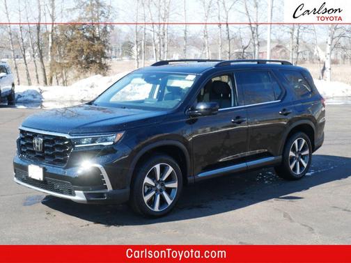 2025 Honda Pilot Touring 8-Passenger