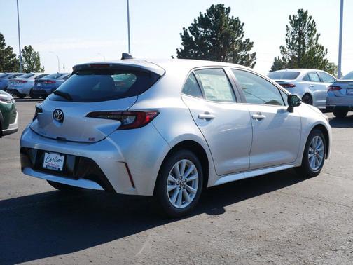 Classic Silver Metallic 2027 Toyota Corolla SE