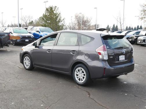2017 Toyota Prius v Two