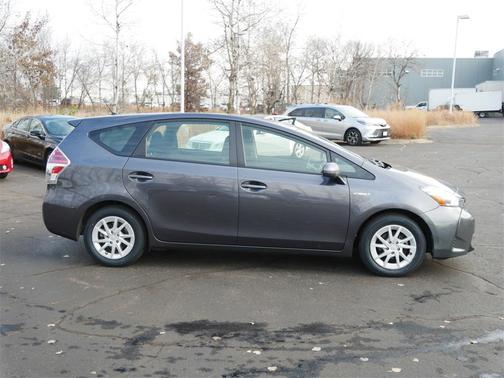 2017 Toyota Prius v Two
