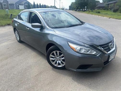 2016 Nissan Altima 2.5 S