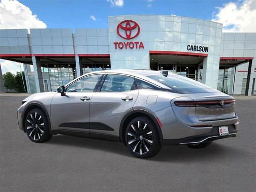 2025 Toyota Crown Platinum