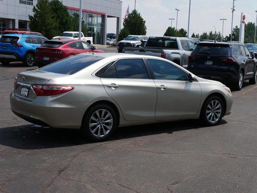 2017 Toyota Camry XLE