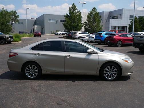 2017 Toyota Camry XLE
