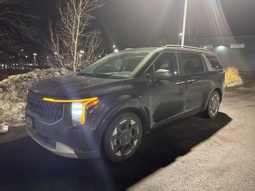 2025 Kia Carnival EX