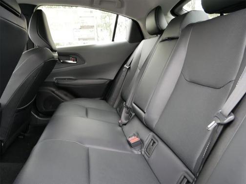 2025 Toyota Prius XLE