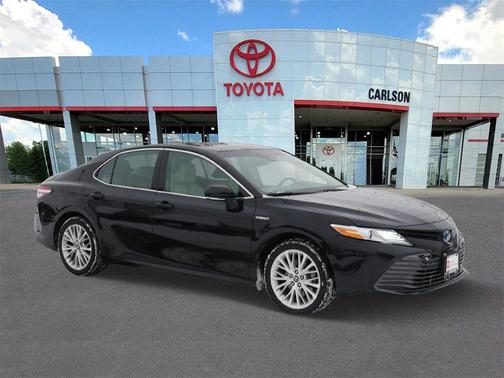 2018 Toyota Camry Hybrid XLE