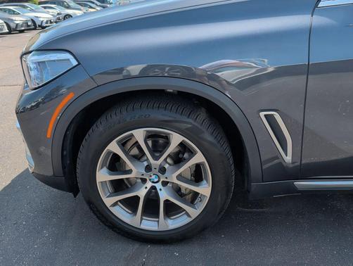 Arctic Gray Metallic 2020 BMW X5 xDrive40i