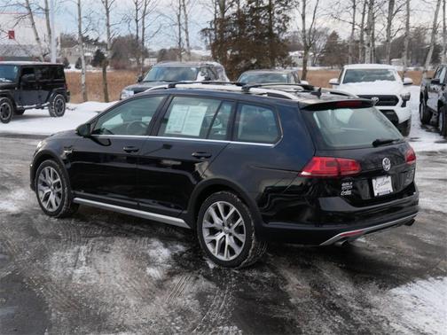2017 Volkswagen Golf Alltrack TSI SEL
