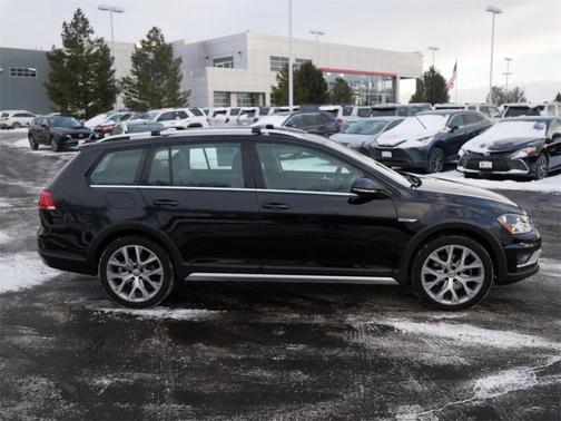 2017 Volkswagen Golf Alltrack TSI SEL