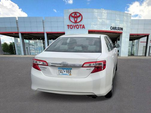 Super White 2012 Toyota Camry XLE