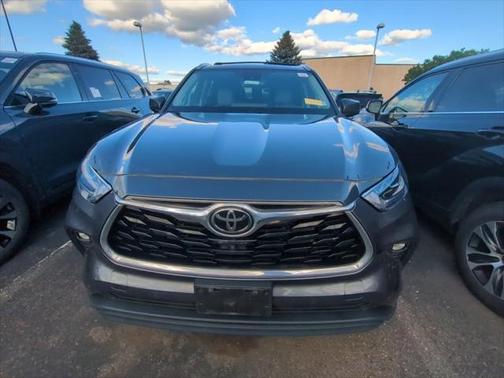 2022 Toyota Highlander Limited