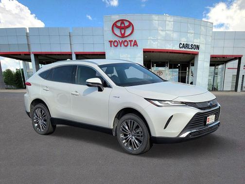 Blizzard Pearl 2021 Toyota Venza XLE